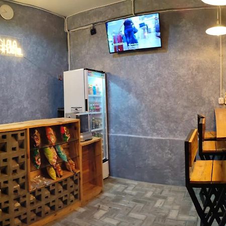 Lala Hostel Банда-Ачех Екстер'єр фото